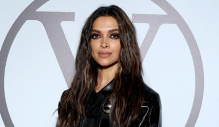 What's Deepika Doing Looking So Gorgeous In Paris?